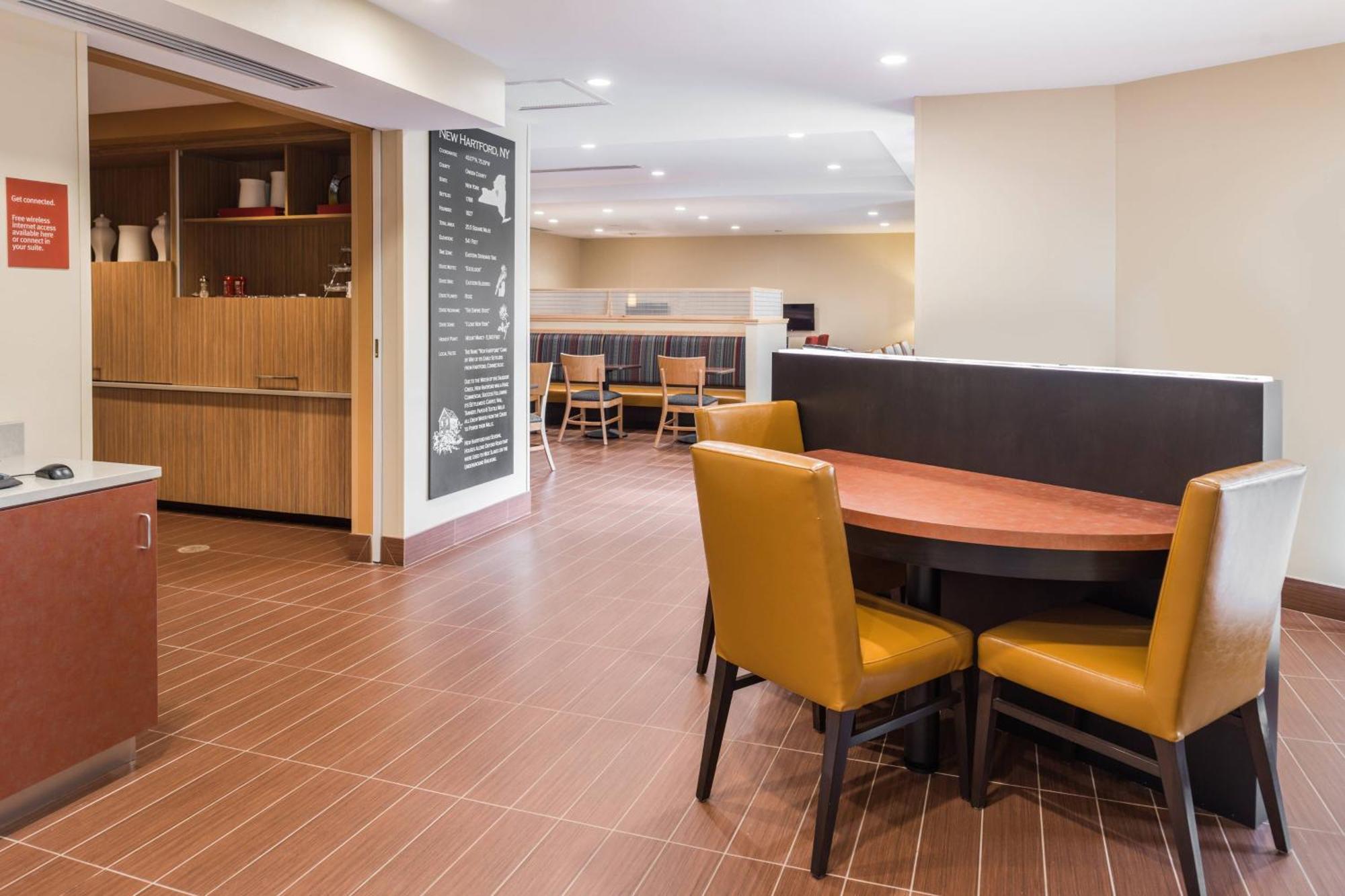 Towneplace Suites By Marriott New Hartford Ngoại thất bức ảnh