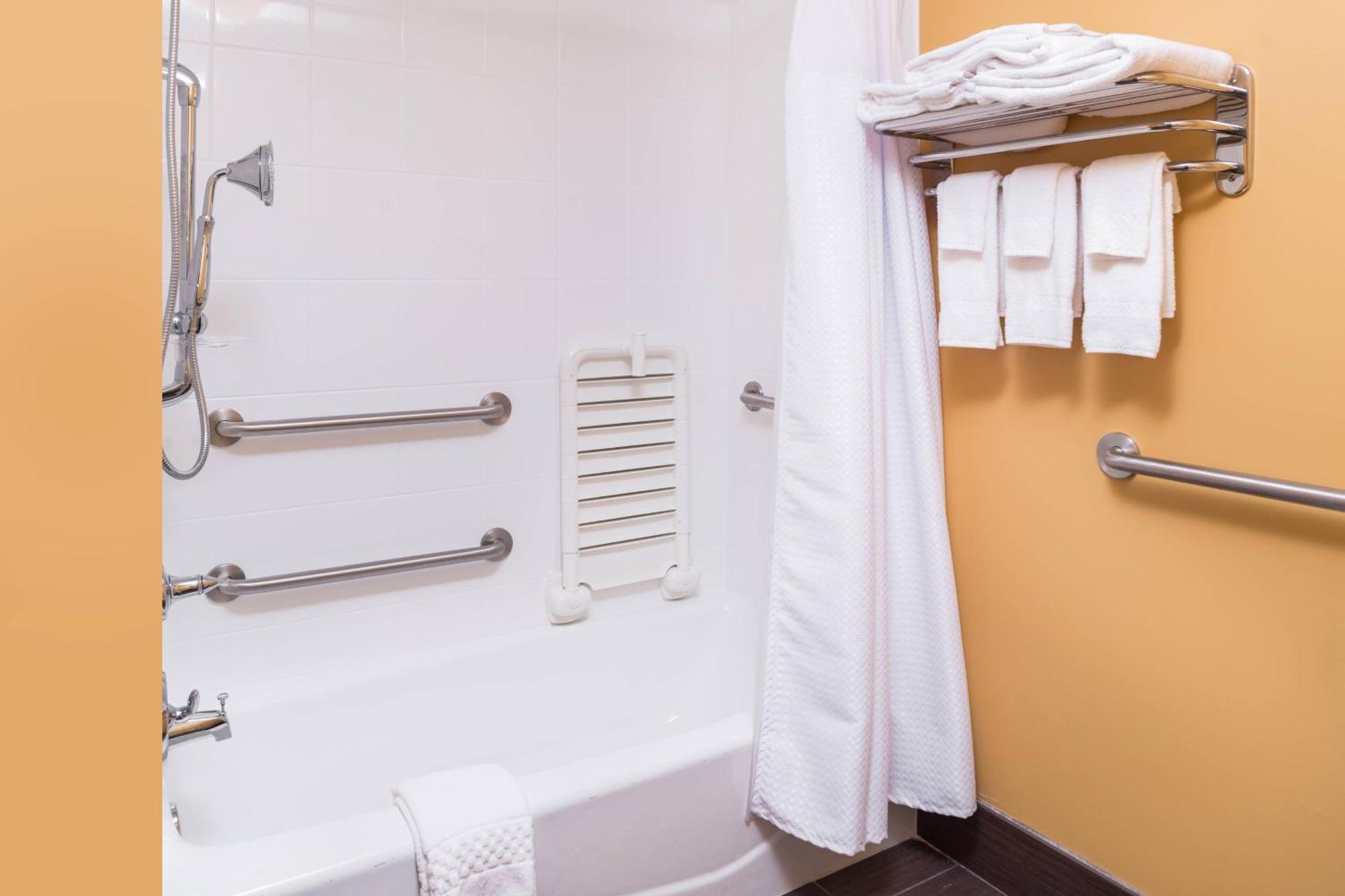Towneplace Suites By Marriott New Hartford Ngoại thất bức ảnh