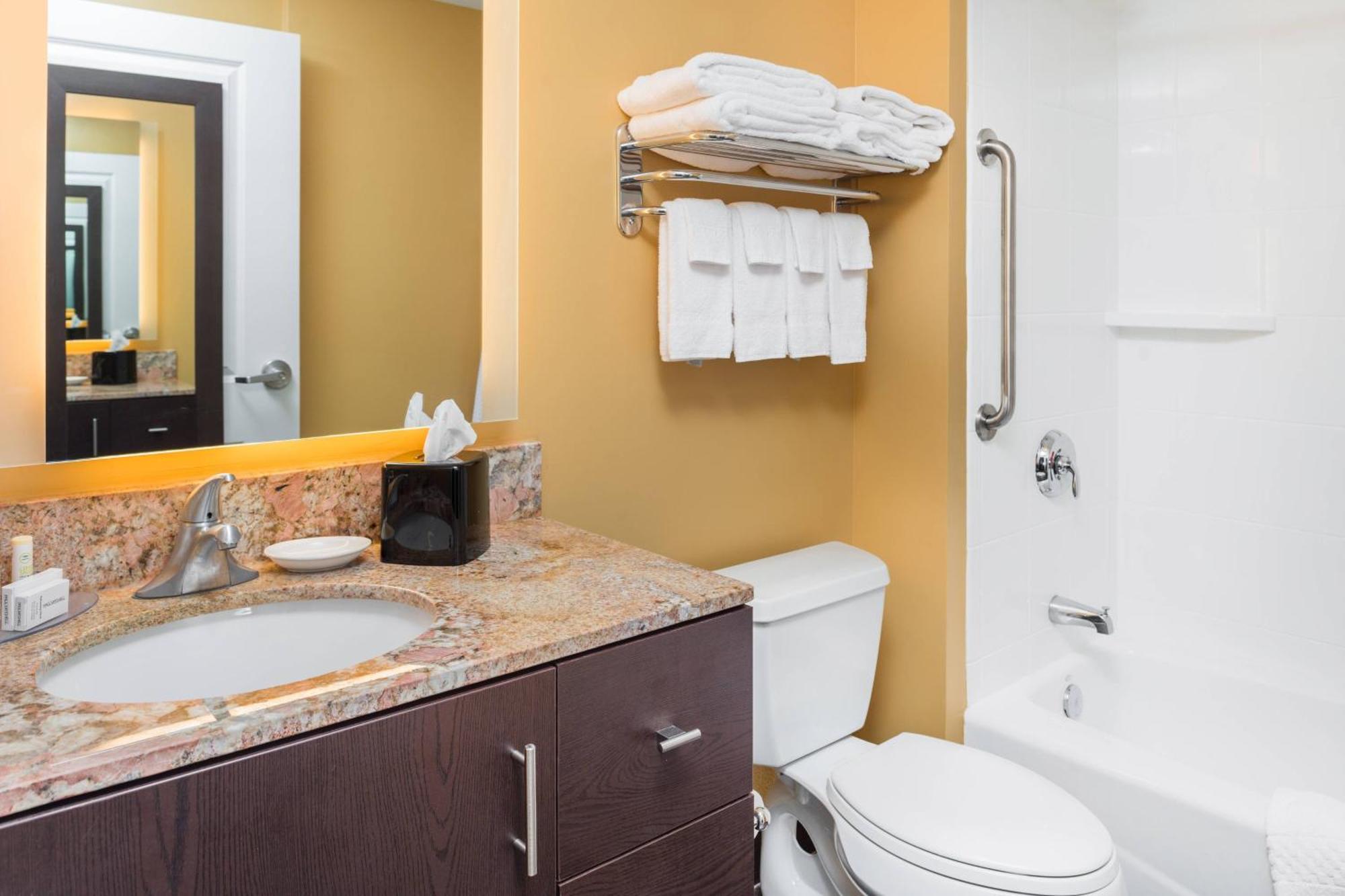 Towneplace Suites By Marriott New Hartford Ngoại thất bức ảnh
