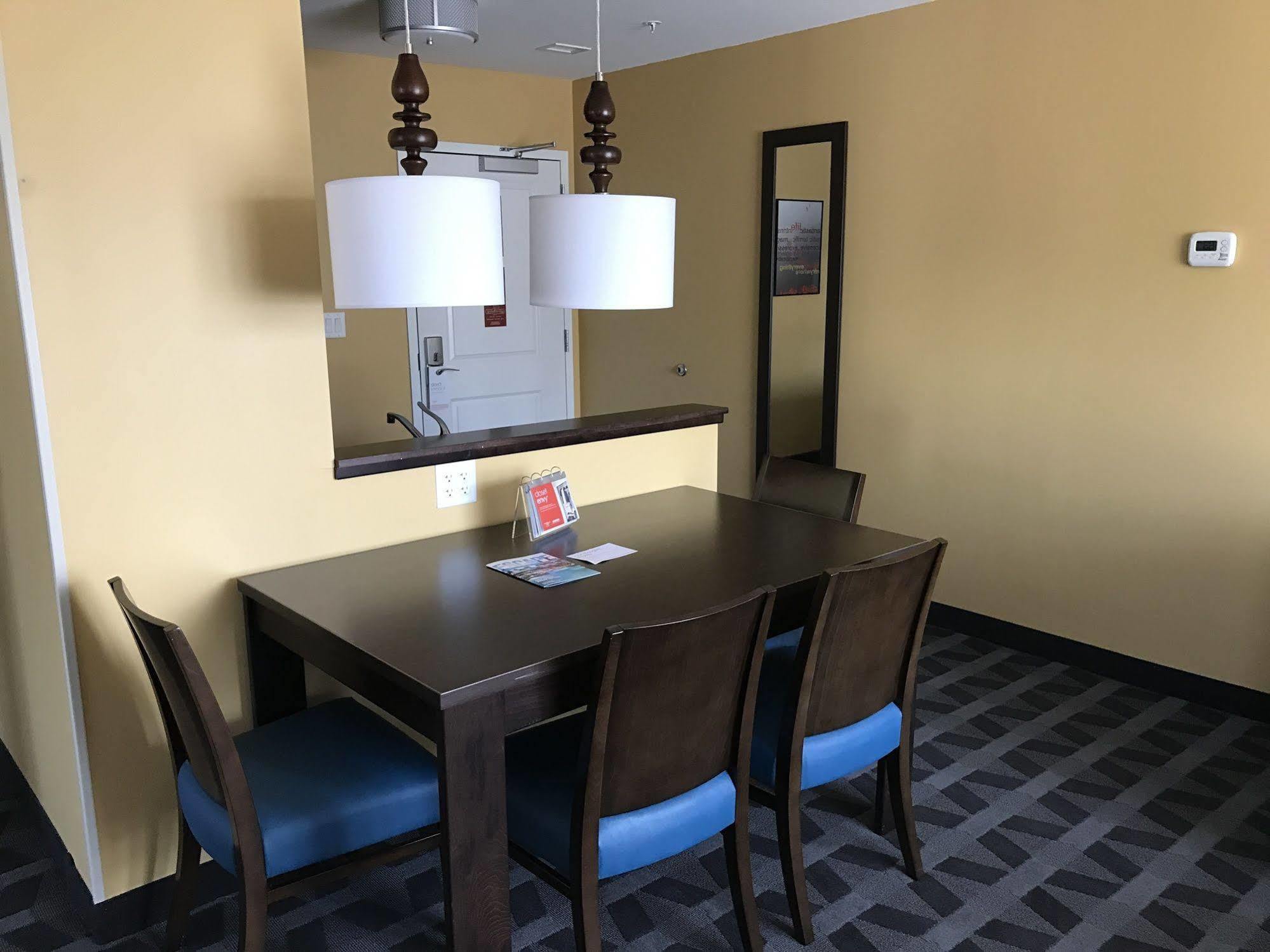 Towneplace Suites By Marriott New Hartford Ngoại thất bức ảnh